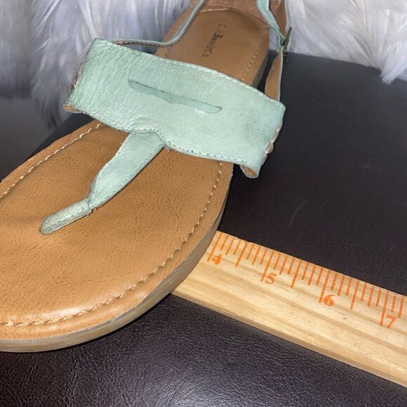 GH Bass Saco Thong Sandals Womens Size 9M - Picture 9 of 9